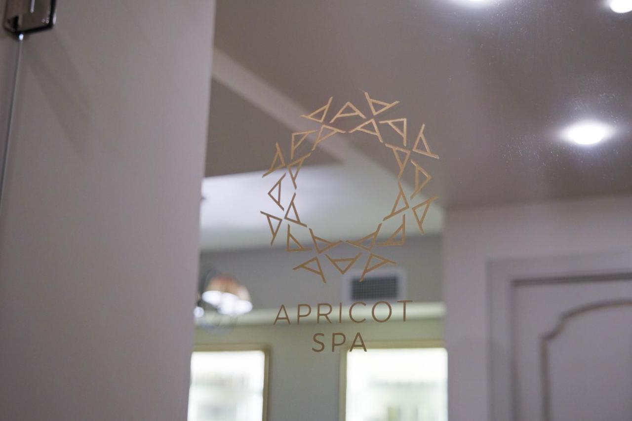 Apricot Hotel Erywań Zewnętrze zdjęcie