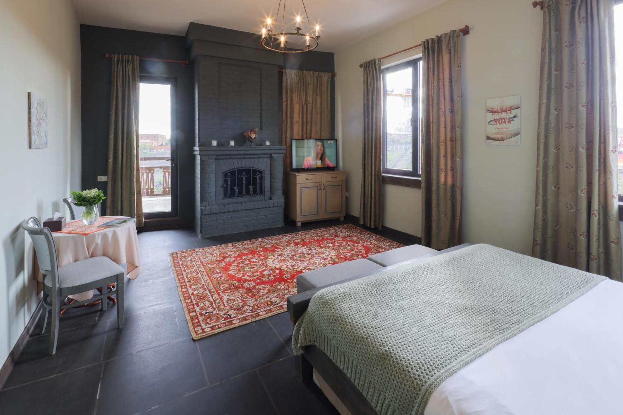 Apricot Hotel Erywań Zewnętrze zdjęcie